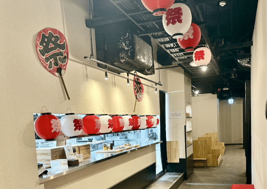 Tokyo Ginza: Spettacolo di Sumo con Esperienze e Foto Ricordo