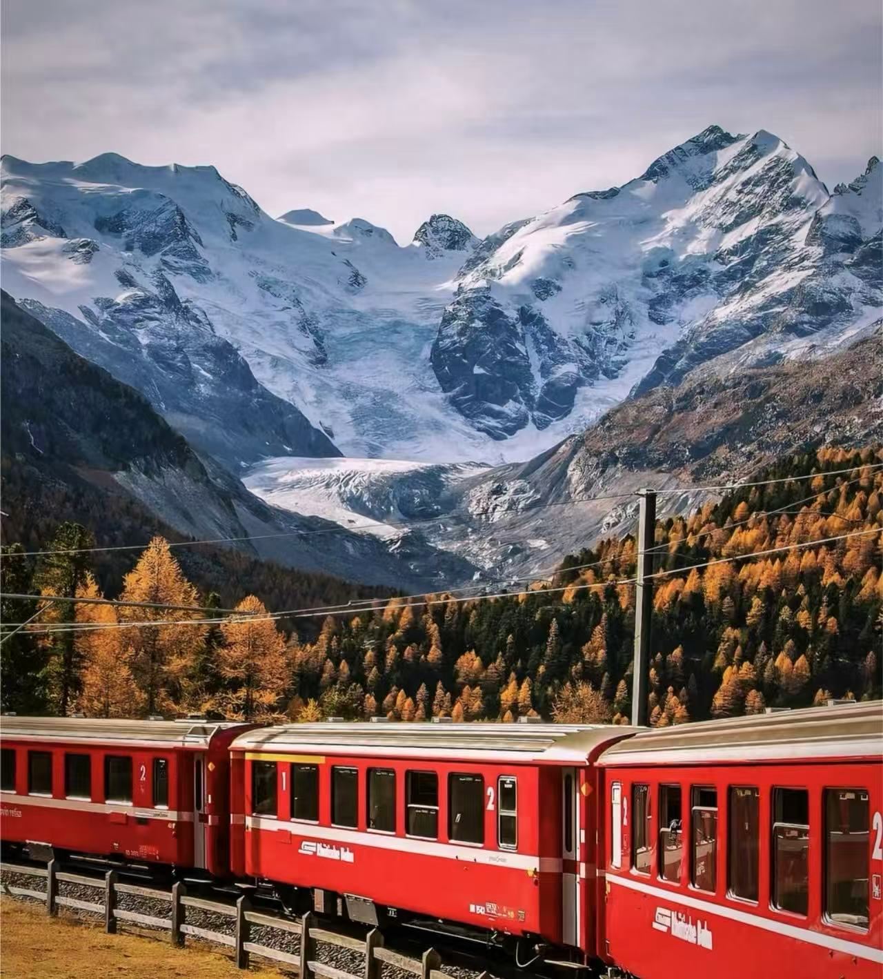 義大利伯爾尼納景觀列車|聖莫里茲湖【米蘭來回一日遊】