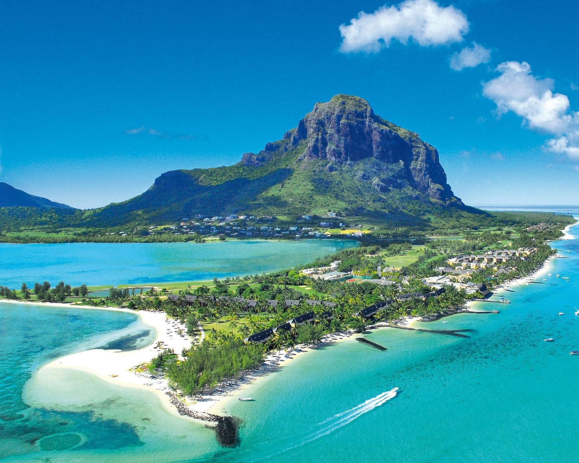 Mauritius Southern Region Private Charter Day Tour - Trou Aux Cerfs Volcano/Grand Bassin/Blue Bay