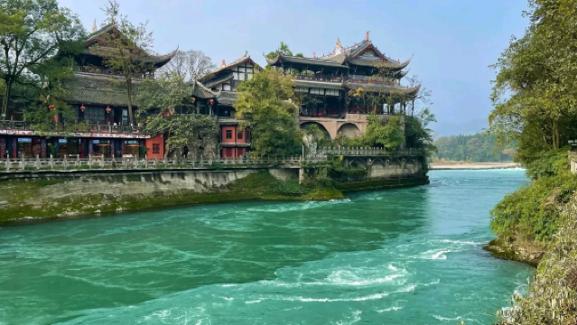 ทัวร์หนึ่งวันเฉิงตู ตูเจียงเยี่ยน + พิพิธภัณฑ์ซานซิงตุย: รถส่วนตัวพร้อมเวลาออกเดินทางยืดหยุ่น