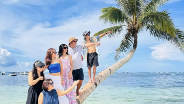 Boracay Island Tour - Land Excursion (Daytime or Sunset) Including Mangrove Forest, Keyhole, Unique Beaches, and Attractions Like the Virgin Mary Rock