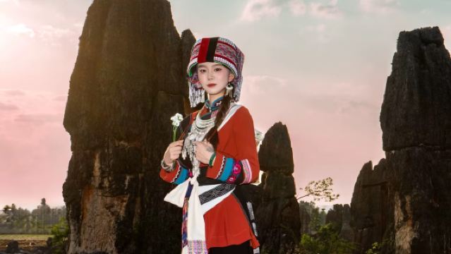 [Ausgewählte Empfehlung] Tagesausflug zum Shilin-Landschaftsgebiet und Jiuxiang in Kunming ◆ Optionale 15-Personen-Gruppe / Neue Route