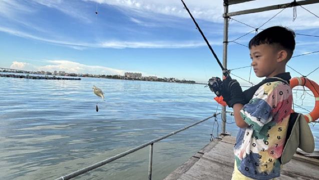文昌東郊椰林海釣一日遊【魚排垂釣，提供漁具，餌料，漁民嚮導】