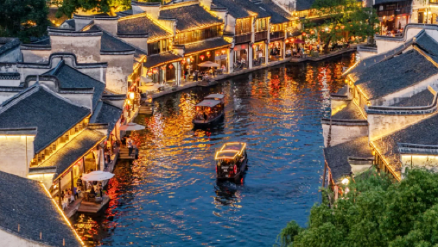 Shanghai to Huzhou Nanxun Ancient Town 1-day private tour: experience cruise and pingtan