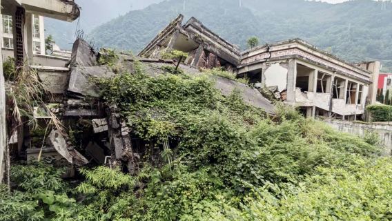 Shenshuping - Yingxiu earthquake ruins 1-day tour (admission ticket not included)