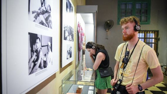 Hanoi: Penjara Hoa Lo, Kuil Ngoc Son & Museum Wanita VN