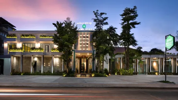 Ristorante buffet a Siem Reap - Morakot Angkor Restaurant [Varie opzioni gastronomiche + spettacolo di danza khmer dell'epoca di Angkor]