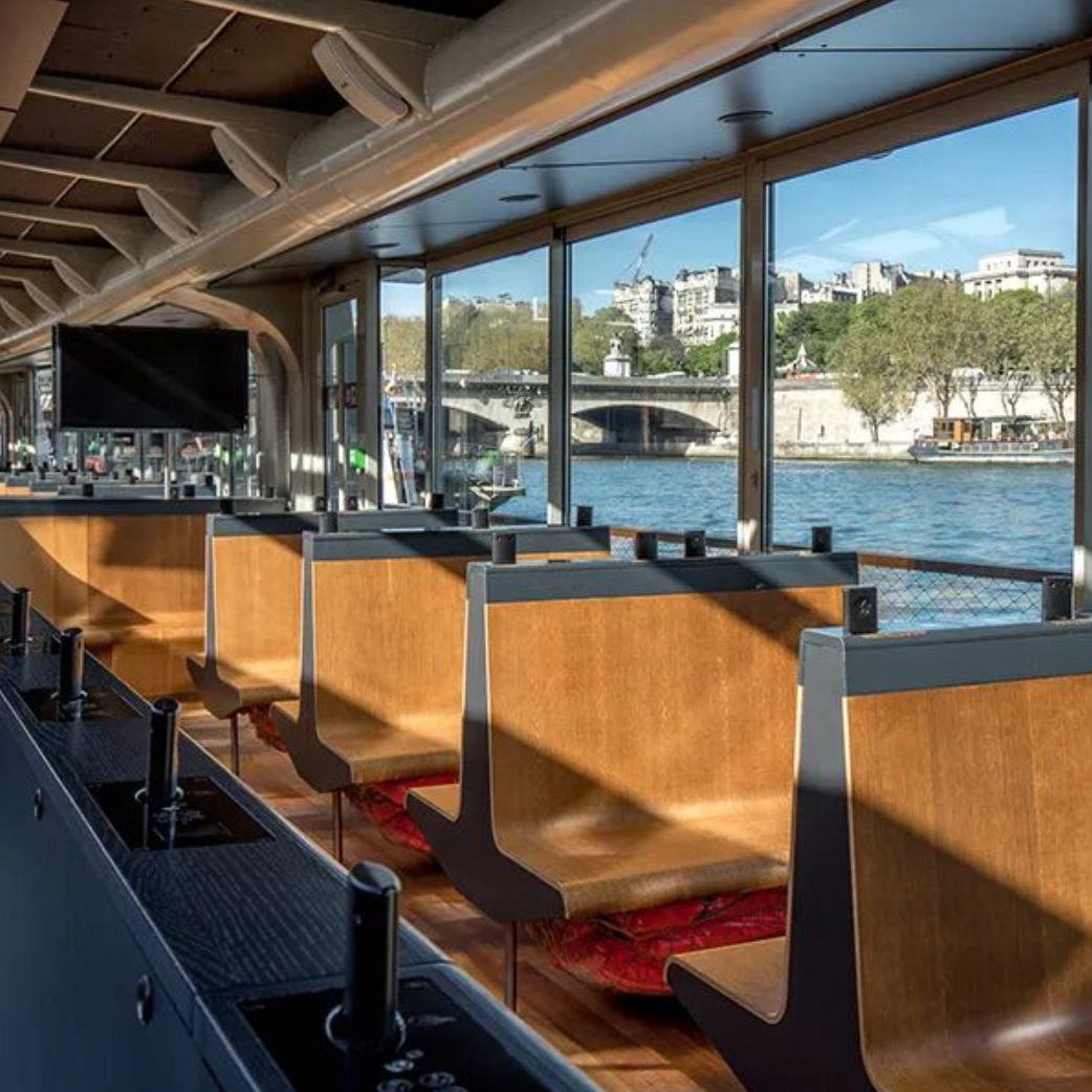 ปารีส Bateaux Parisiens แม่น้ำแซน ทัวร์เรือ การจองที่นั่งร้านอาหาร [งานเลี้ยงแสงสีที่แม่น้ำแซน รสชาติฝรั่งเศสบนปลายลิ้น]