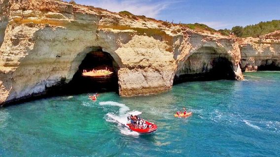 Benagil & Coastline: Full Caves Circuit Boat Tour from Portimão