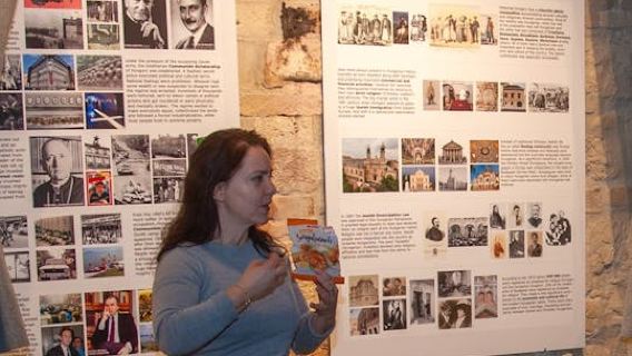 Budapest Jewish Ghetto Wall exhibition with history guide