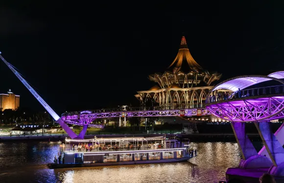 古晉皇家河畔郵輪體驗，附輕便小食及無限暢飲