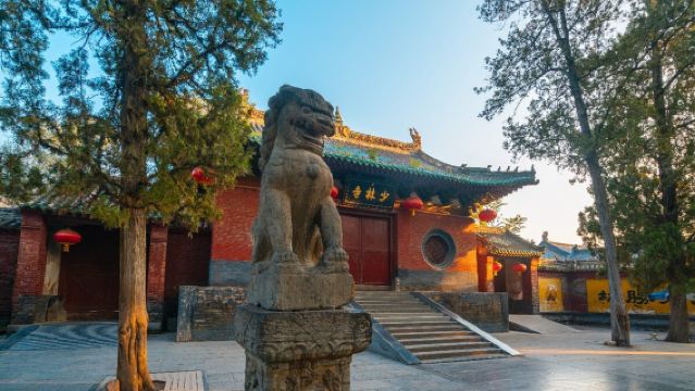 少林寺+三皇寨一日遊【賞功夫表演●市區內接●下午三皇寨純玩】