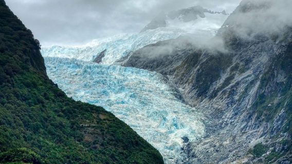 Wanaka to Franz Josef Small Group 1 Way Tour with Lunch