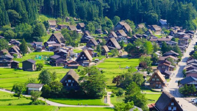 Nagoya: Hida Takayama & Shirakawa-go Tour w/Optional Lunch