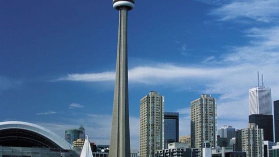 加拿大多倫多國家電視塔+卡薩羅馬城堡+尼亞加拉大瀑布冬季燈節