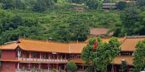 四川眉山黑龍灘+眉山三蘇祠博物館+遠景樓+東坡印象水街一日遊中英文服務