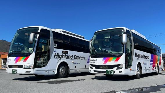 Ônibus expresso direto do Terminal de Ônibus de Shinjuku em Tóquio para Suwa, Nagano