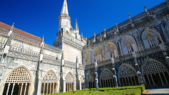 [Sewaan Peribadi Bahasa Cina] Lisbon Pergi-Balik + Fátima + Kampung Gembala + Óbidos + Batalha