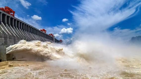 Half-day tour to the Three Gorges Dam (optional morning/evening shuttle)