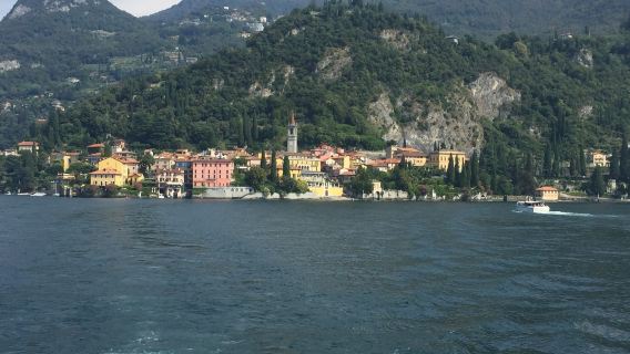 Tour di un giorno al Lago di Como, Bellagio e Lugano con partenza e ritorno da Milano tra Italia e Svizzera
