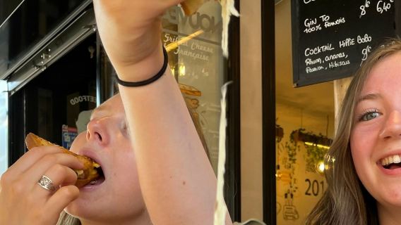 Paris: Canal St Martin Food Tour