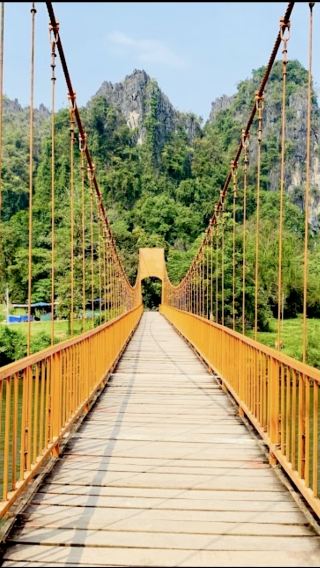 비엔티엔 출발 반비엥(VangVieng) 동굴 카약 & 짚라인 체험