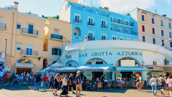 Capri Island & Pompeii: Guided Tour + Roundtrip from Naples