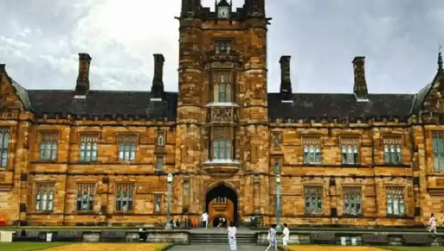 澳洲雪梨歌劇院+聖瑪麗大教堂+雪梨大學[行程可調/普通話]