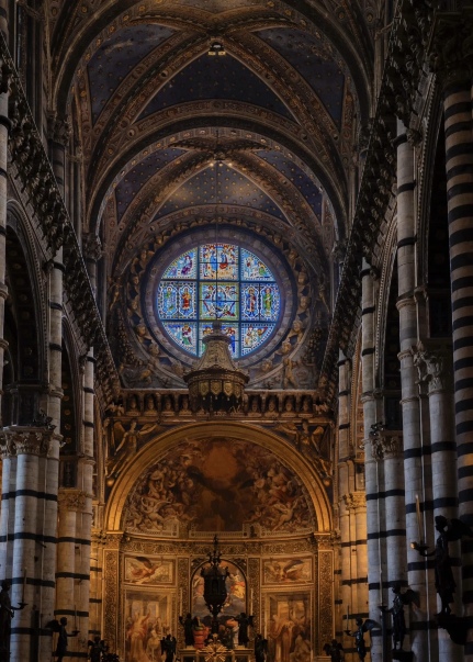 イタリア・トスカーナ日帰りツアー：シエナ＋田園風景のオルチャ渓谷＋