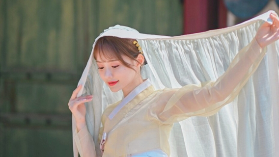 Ewha Premium Hanbok Experience (Anguk Station Exit 6)