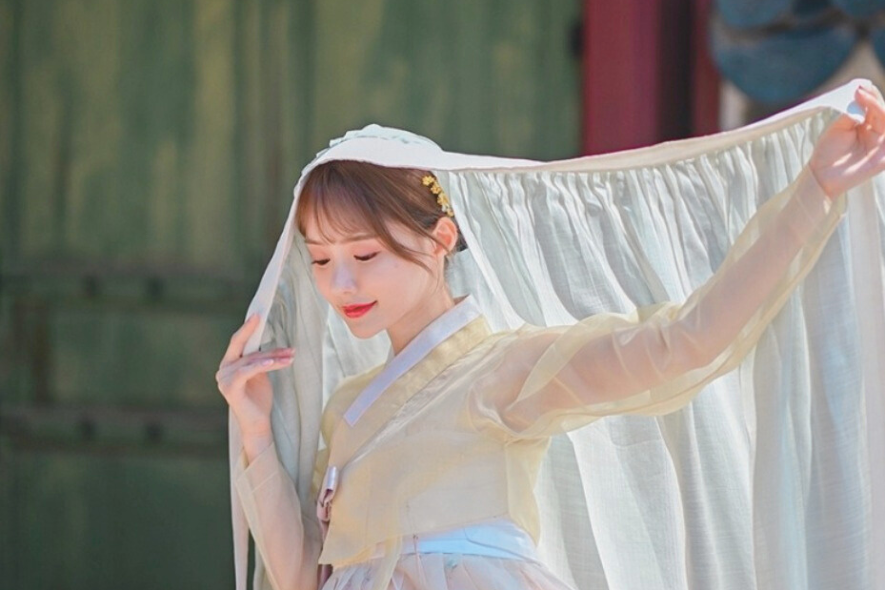 Ewha Premium Hanbok Experience (Anguk Station Exit 6)