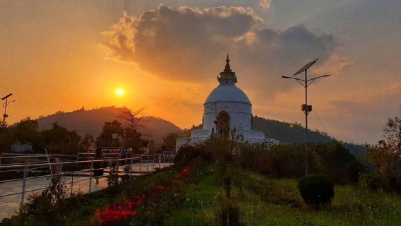 Pokhara: Sarangkot-Sonnenaufgang und Weltfriedenspagoden-Sonnenuntergangstour