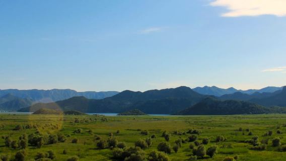 Lake Skadar: Guided Panoramic Boat Tour to Kom Monastery