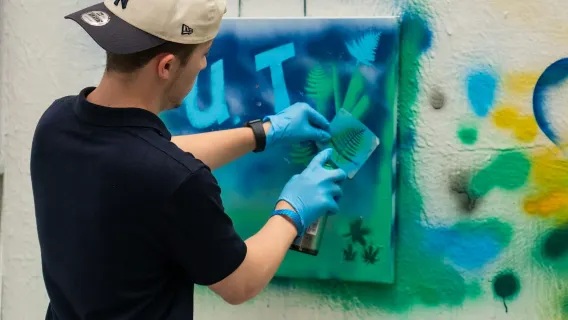 Wynwood Walls: Ingresso Generale + Attività di Spray e Stencil