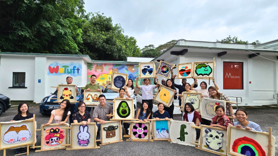 Esperienza di laboratorio di tessitura di tappeti WeTuft a Singapore