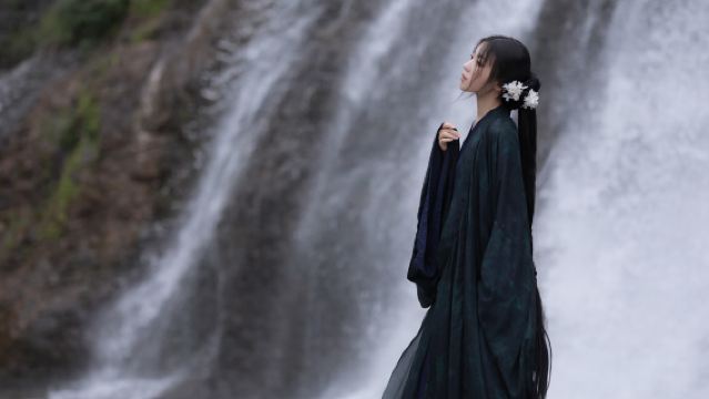 福海Tripメモリー【ウェディングドレス写真、ショートムービー、プロモーションビデオ、ドキュメンタリー、ドローン撮影/結婚式フォト・ビデオ撮影/翻訳】