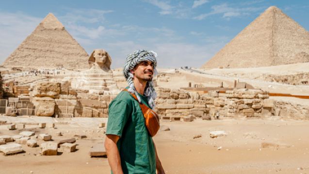 Cairo 1-day tour - Pyramids, Great Sphinx of Giza & The Egyptian Museum in Cairo with optional Chinese/local guide