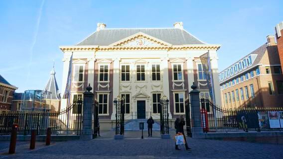 Amsterdam Pergi-Balik | The Hague Lawatan Sehari | Mauritshuis | Tidak Termasuk Tiket Masuk
