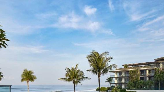 Customized transfer service in Bali (available for booking around the clock + patient waiting for delays + luggage assistance)