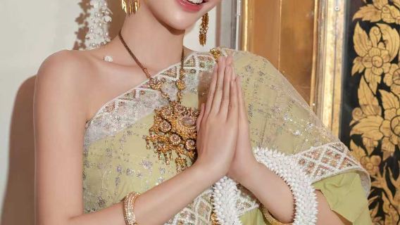 ถ่ายรูปท่องเที่ยวที่วัดอรุณราชวรารามราชวรมหาวิหาร กรุงเทพ แพ็กเกจเดี่ยว [รวมการแต่งหน้าทำผม/ถ่ายภาพตาม 1 ชั่วโมง]