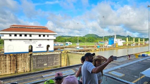 含門票的巴拿馬運河與加通湖遊船之旅