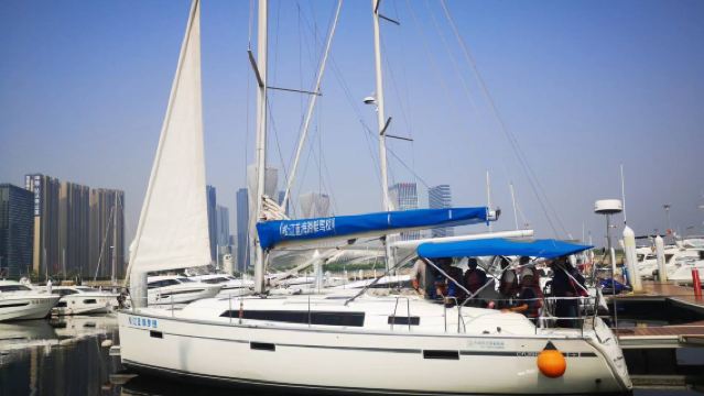 遼寧大連東港遊艇碼頭豪華帆船/遊艇包船出海觀光【高性價比親子家庭畢業季團建朋友聚會團建首選】