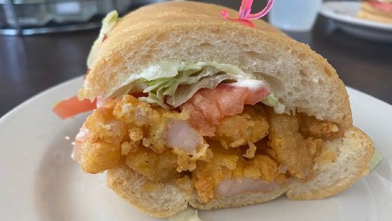 New Orleans Food Walking Tour of the French Quarter with Small-Group Option