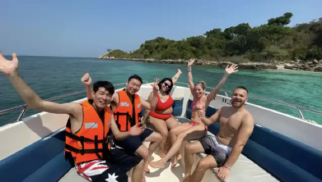 泰國芭堤雅格蘭島私人快艇【上門接駁/中文導遊/雙島旅遊】