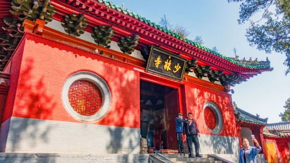 Excursion privée exclusive à Zhengzhou : Temple Shaolin avec immersion dans le Kungfu et activités
