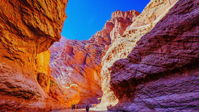 馬蹄寺+張掖七彩丹霞旅遊景區一日遊
