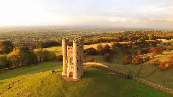 Cotswolds: Small Group Tour from London with Bourton-on-the-Water