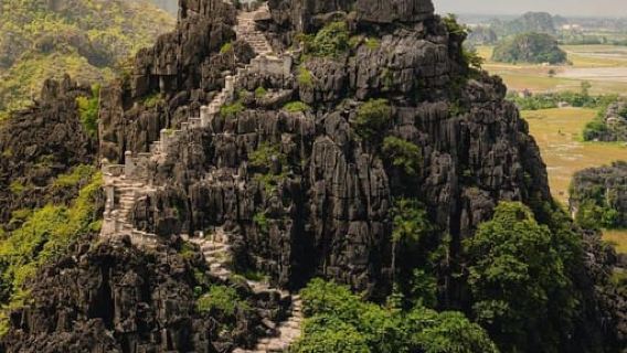 Ganztägiger Ausflug nach Hoa Lu - Trang An - Mua-Höhle ab Hanoi