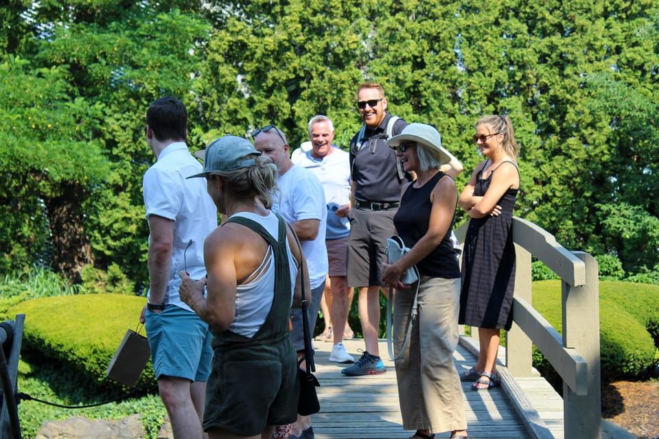 Kelowna: Recorrido gastronómico a pie con 7 degustaciones y 4 bebidas