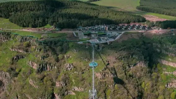 จากทบิลิซีสู่หุบเขาแดชบาชิและสะพานไดมอนด์